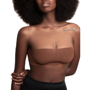 BYE-BRA - KÖRPERBAND 5 M X 6,5 CM + 3 PAAR BRAUNE NIPPELABDECKUNGEN BYE BRA - TAPES