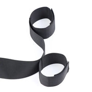 OHMAMA FETISH - HANDSCHELLEN UND NYLONKRAGEN - ENGEFREUNDE.COM