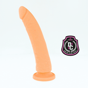 DELTA CLUB - TOYS NATÜRLICHER DILDO AUS MEDIZINISCHEM SILIKON 23 CM -O- 4.5 CM DELTACLUB